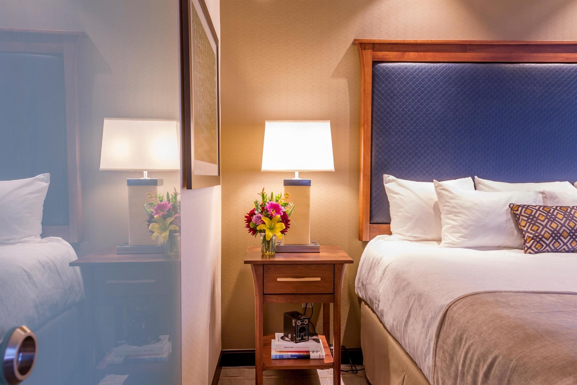 Best Western Premier Boulder Falls Inn Lebanon Eksteriør billede