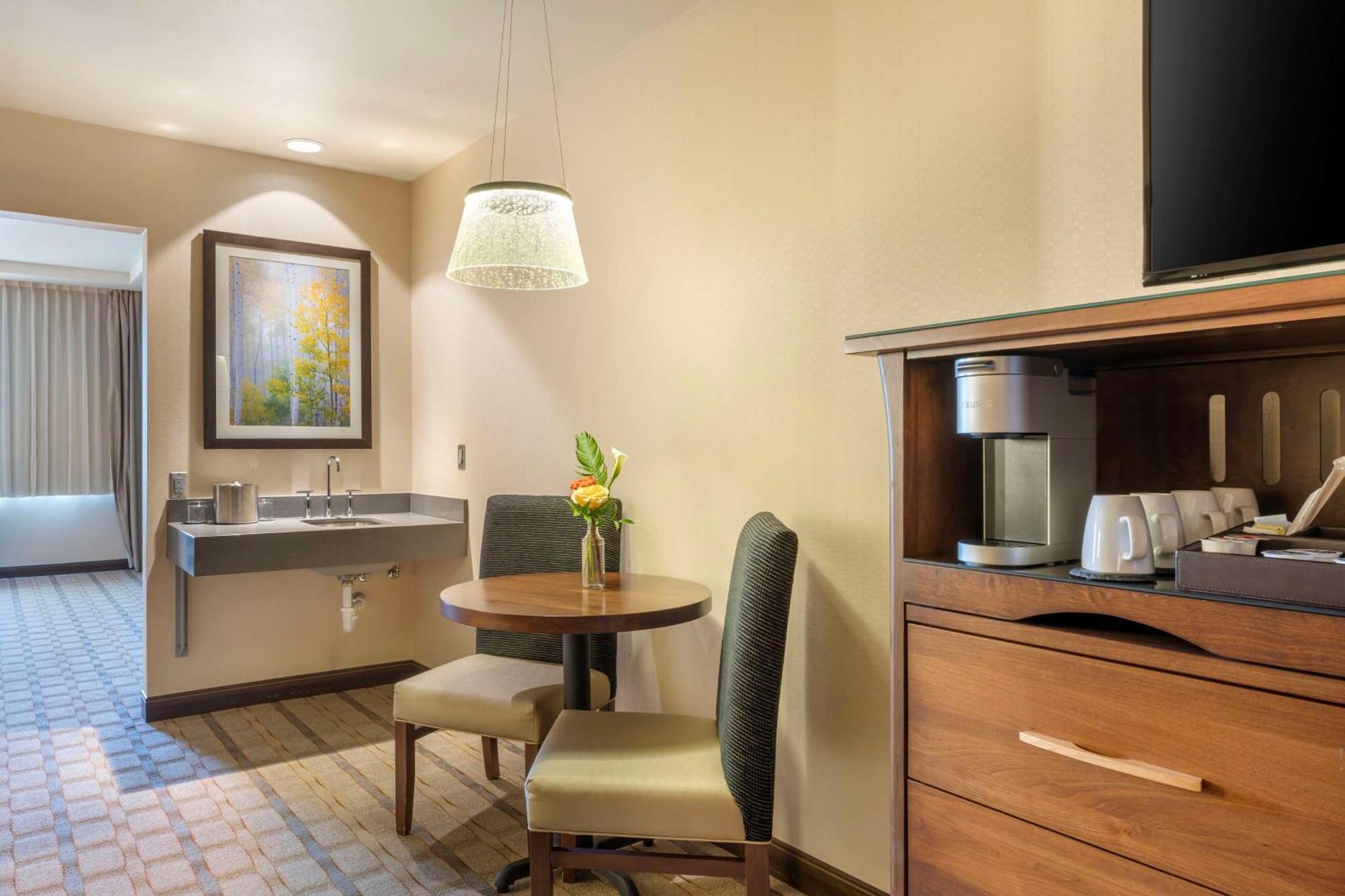 Best Western Premier Boulder Falls Inn Lebanon Eksteriør billede
